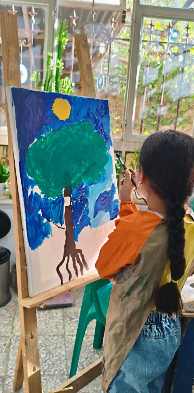 30 پروژه نقاشی خلاقانه و بازی‌محور برای کودکان ۲ تا ۱۳ سال با تکنیک‌های متنوع و آموزش حسی-احساسی